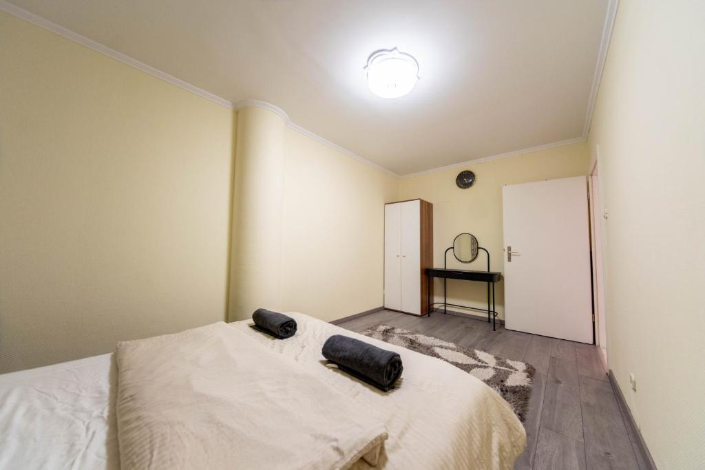 Panorama Danube View 3BR Balcony Garage AC 8