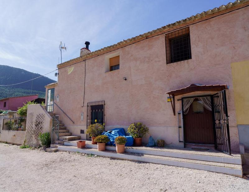 Casa rural con jacuzzi y chimenea en paraje único - La Casa del Pino 7