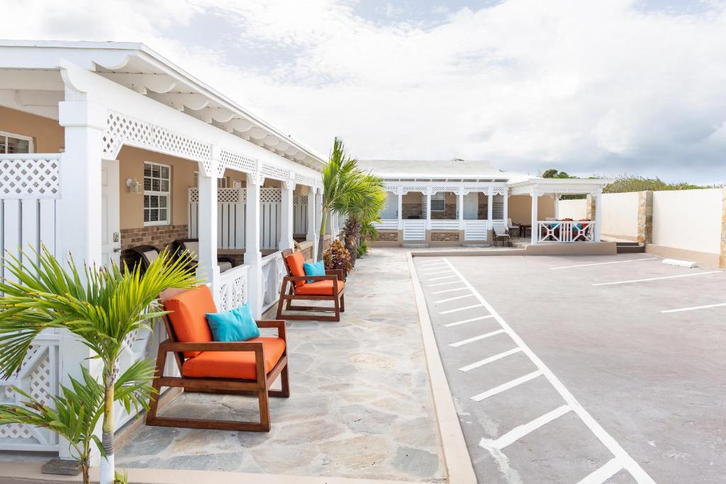 High Rock Hideaway Estate
