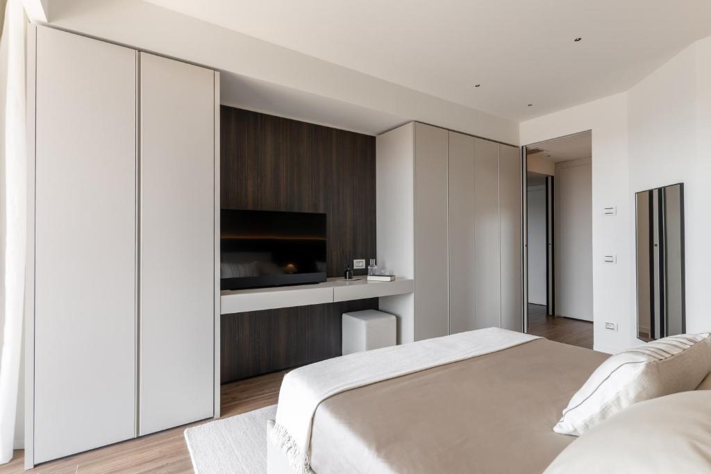 Farus Living 2