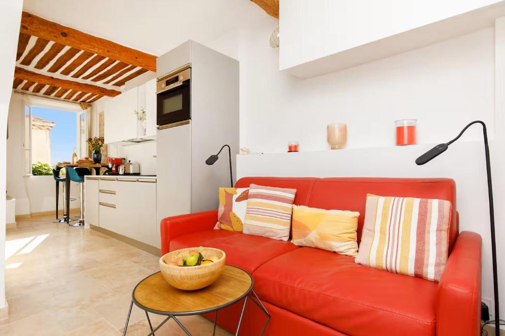 Fabulous old-town house, Vue Mer Terrasse, Philomer, 3 appartements 7