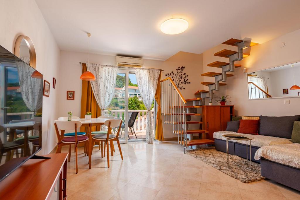 Apartments Viva 3