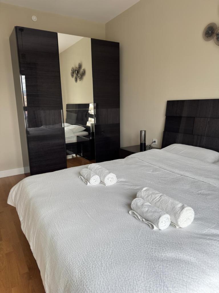 Luxury Apartment 52 Diamond Residences 7