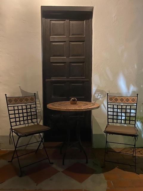 La DEPENDANCE CREOLE 8