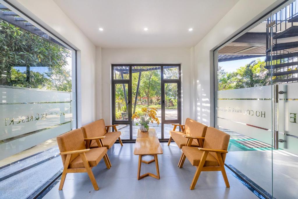 Hồ Cốc Park & Resort