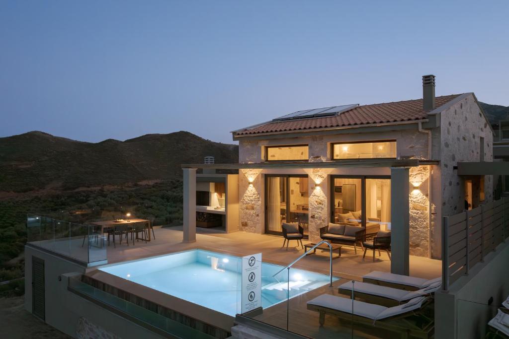 Luxurious Stone Villas 6