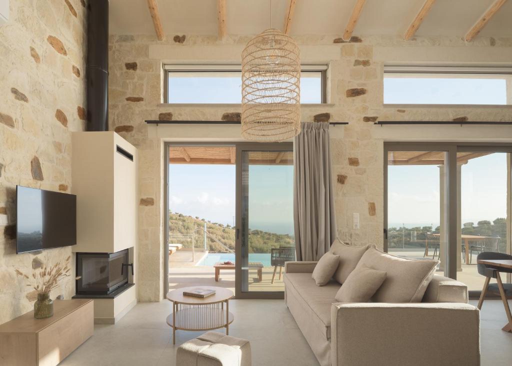 Luxurious Stone Villas 3