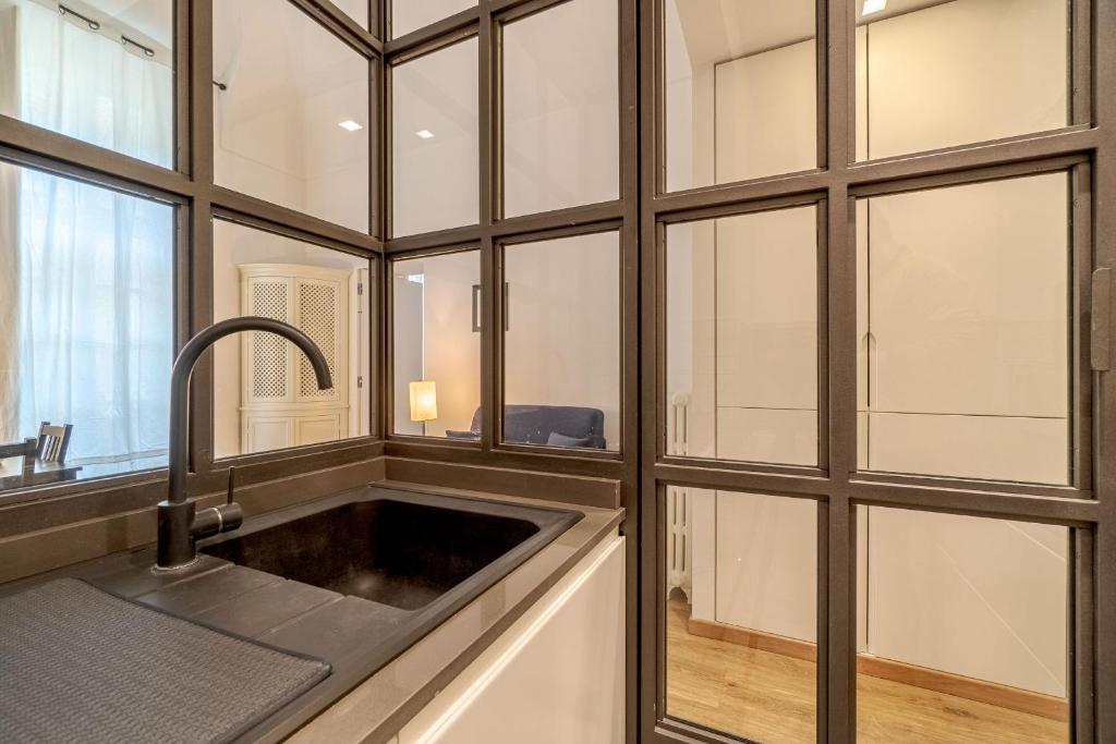 GuestHost - Classy Apartment near Museo Egizio 8
