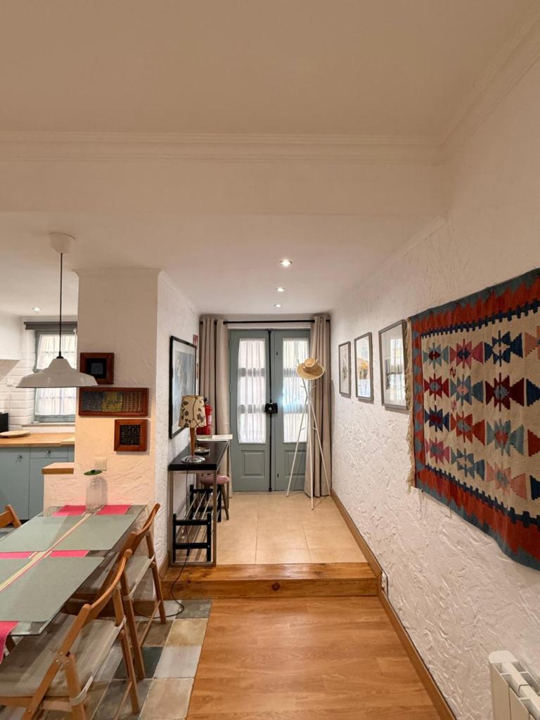 TreeStudio Apartment 4