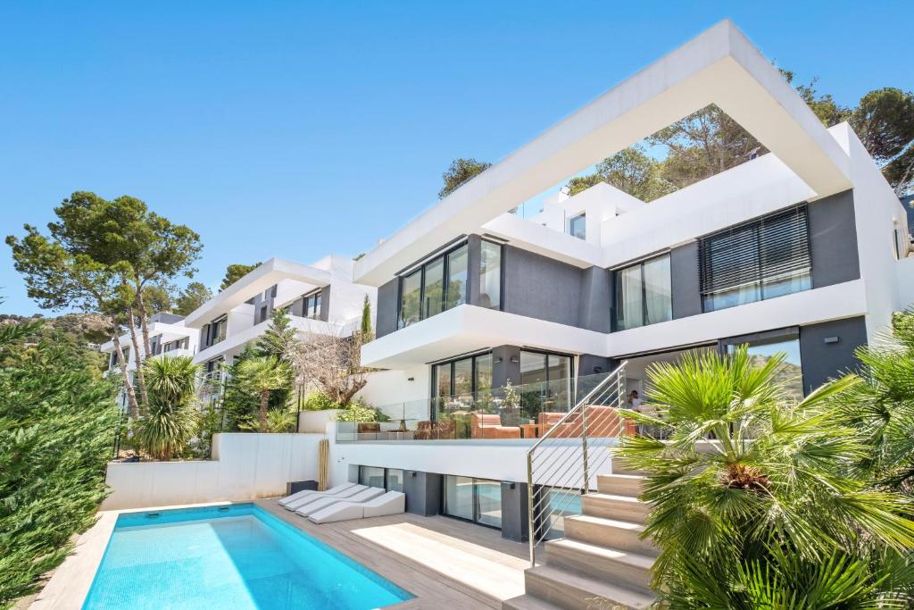 Villas Pinares - Sea,City,Mountain Views, Gym SaltPool BBQ - Beach 2km, City 5km 7