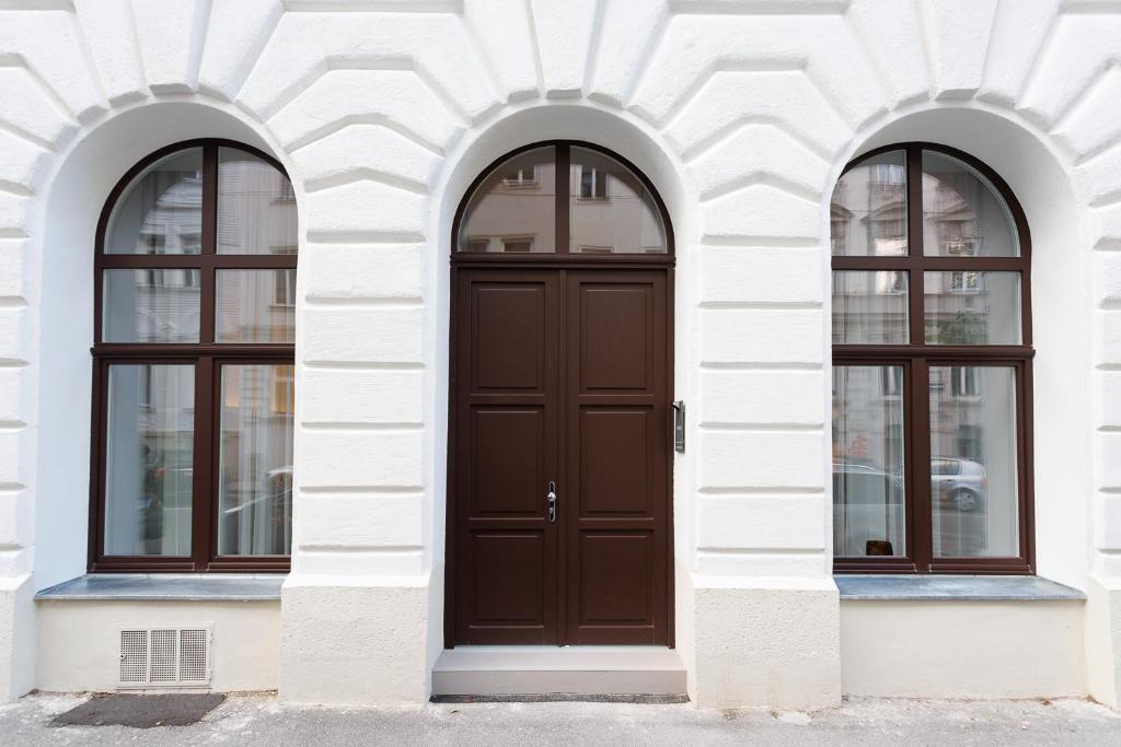 The Old Shops - Boutique Design Studios near Karlsplatz 8