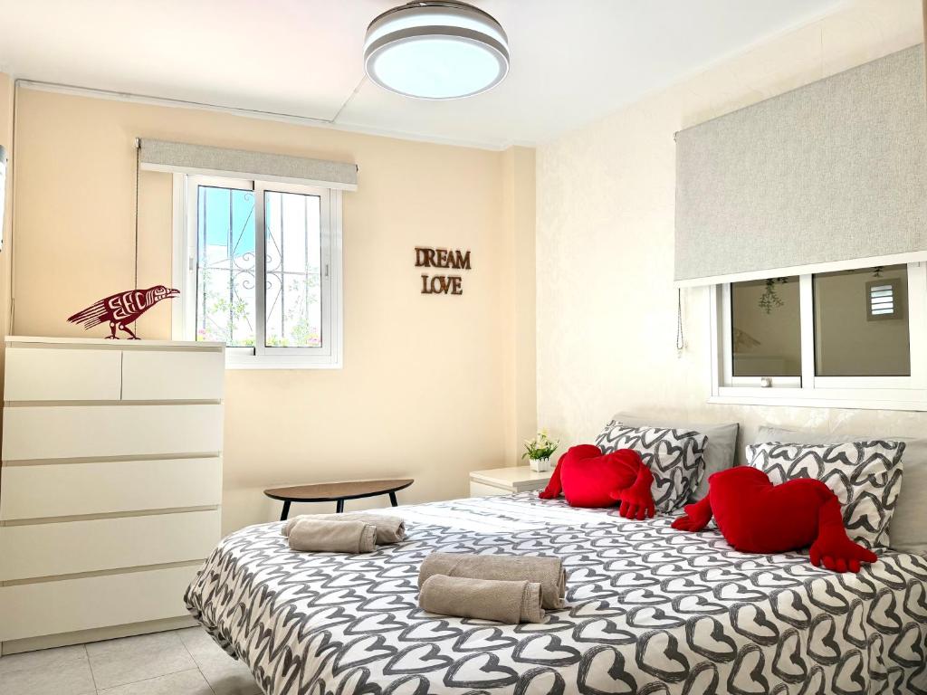 Beautiful modern apartment 100m from the sea 2