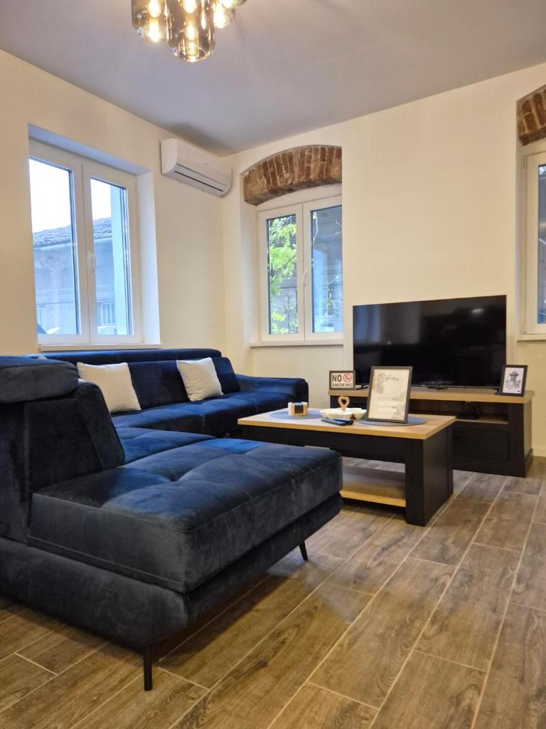 Impero Apartment 5