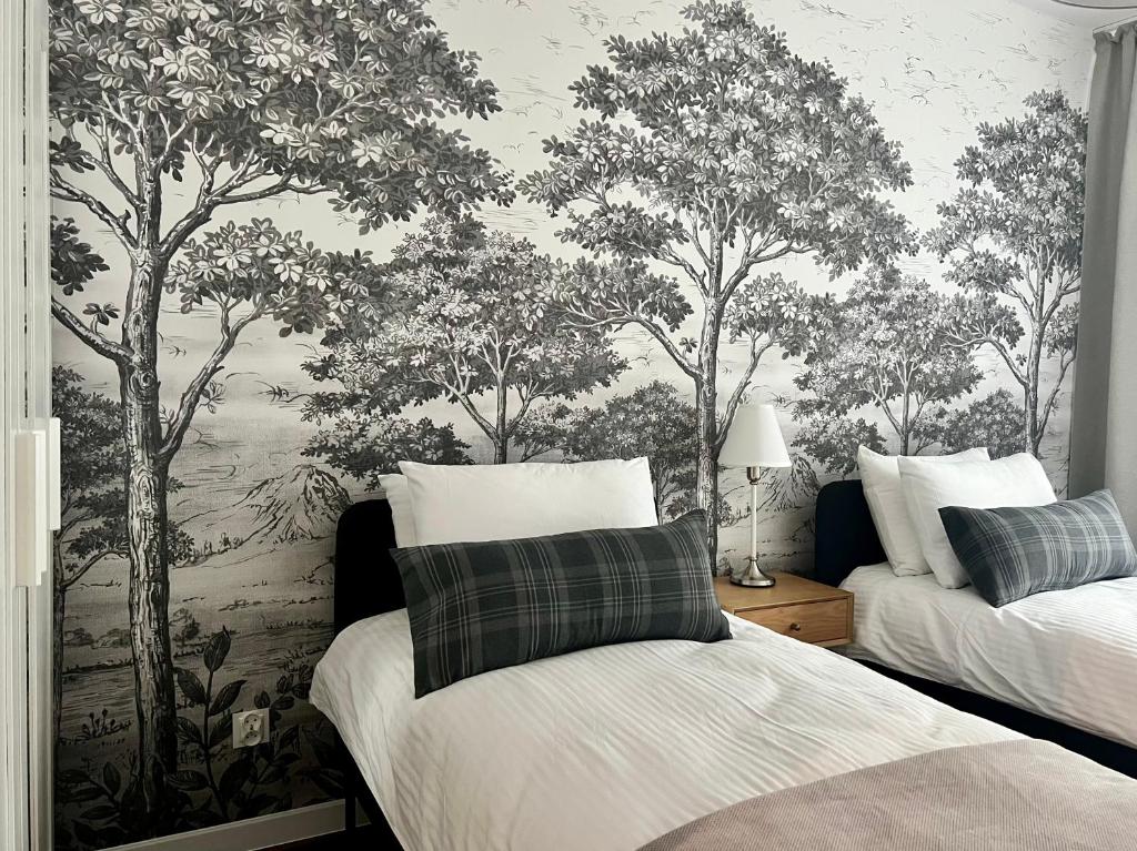 TS Gold New Town Apartment & free private parking 3