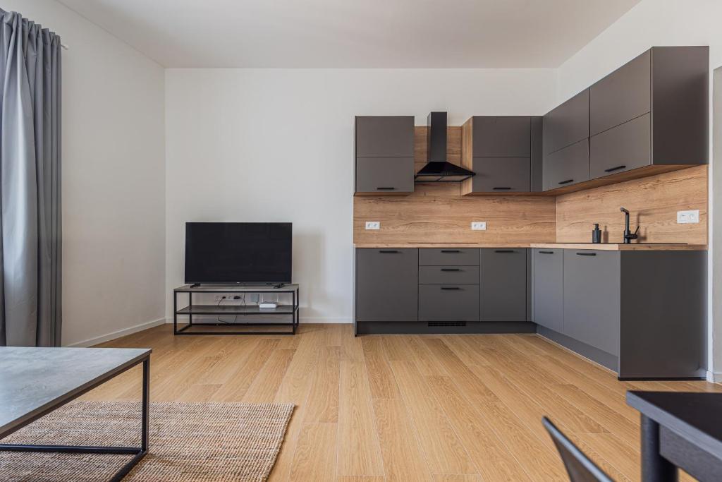 Vysoka Apartments 6