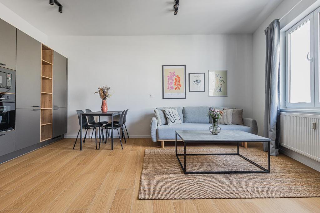 Vysoka Apartments 5