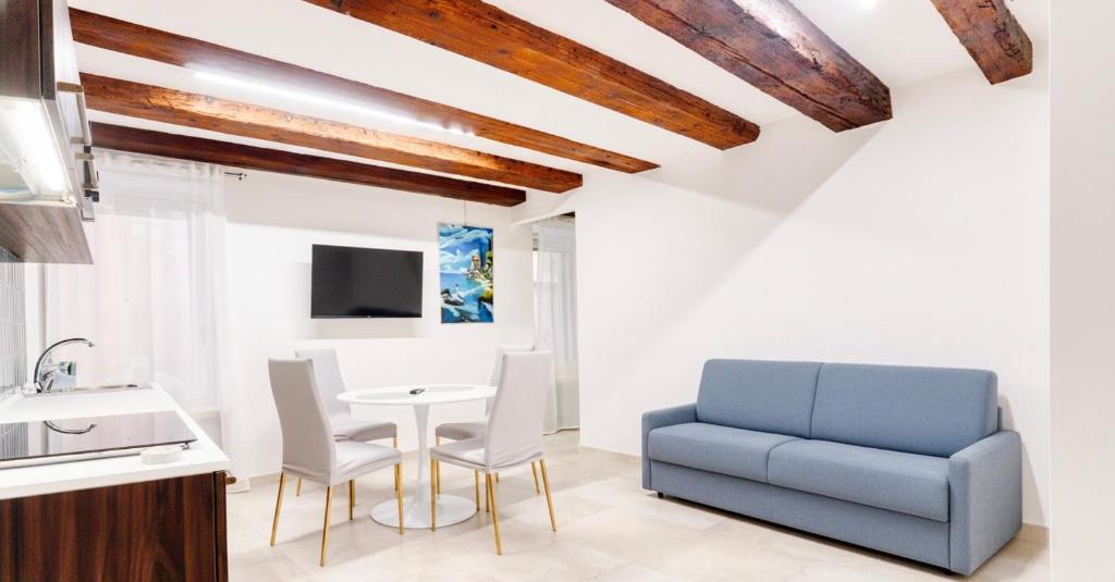 Domus Martis Elegant Suites - Just 20 meters from Verona Cathedral 5