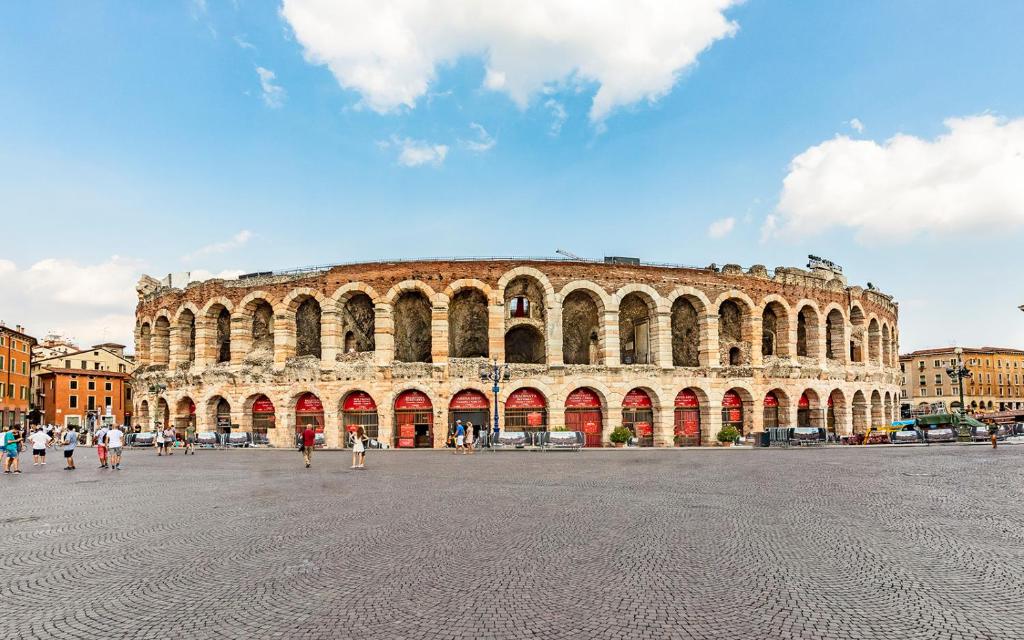 Domus Martis Elegant Suites - Just 20 meters from Verona Cathedral 6