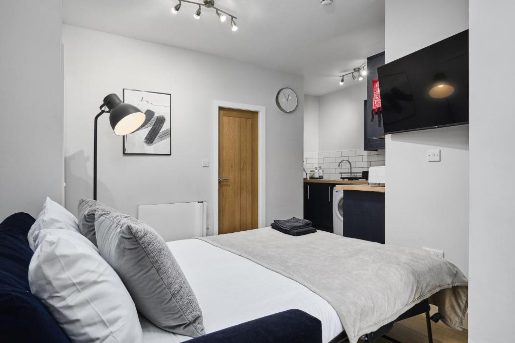 Kendal Lane Apartments 7