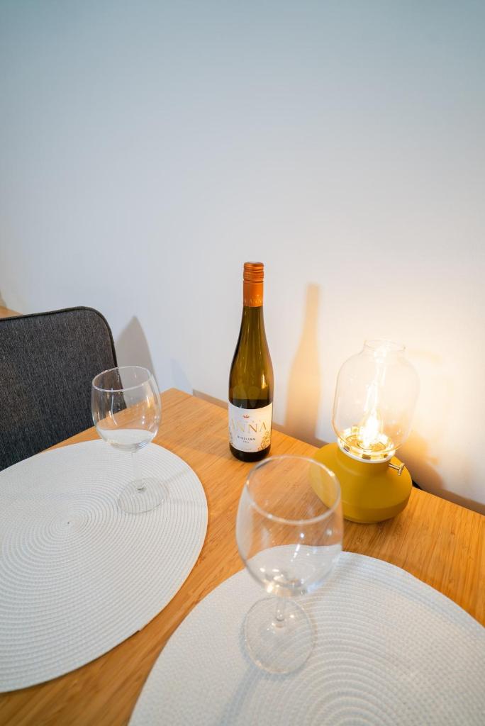 Fully Equipped Studio in Prime Linné and Haga 5