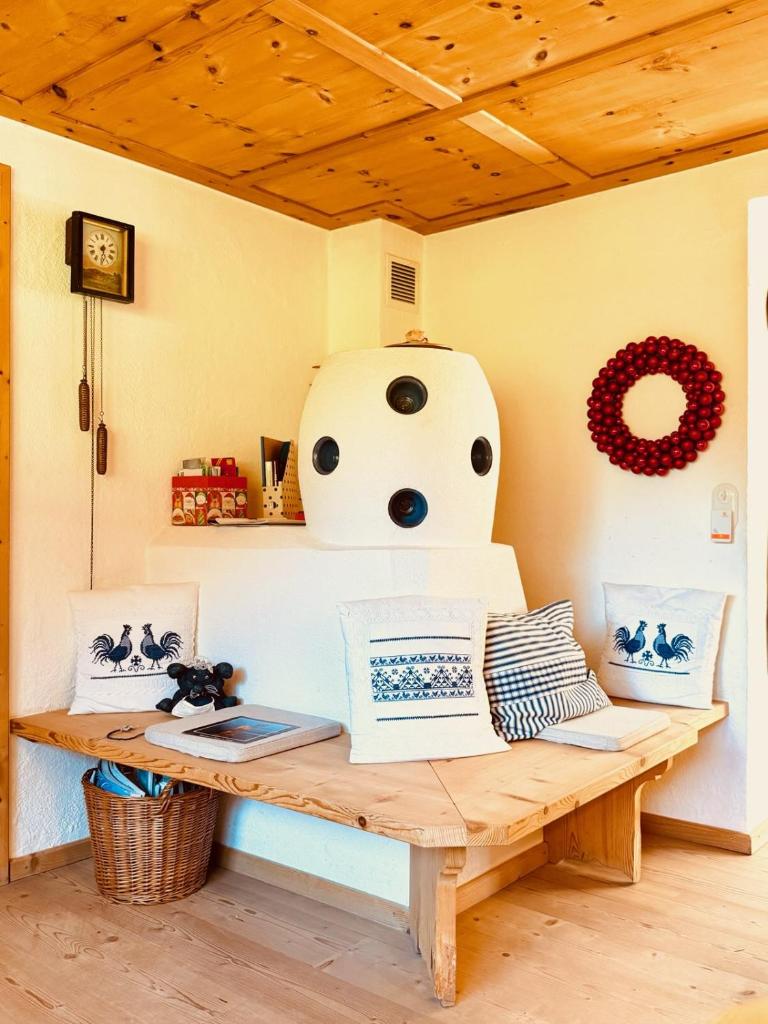 Haus Freistabl - Uriges Bauernhaus für 6 Personen mit Sauna & Bergblick im Ötztal 4