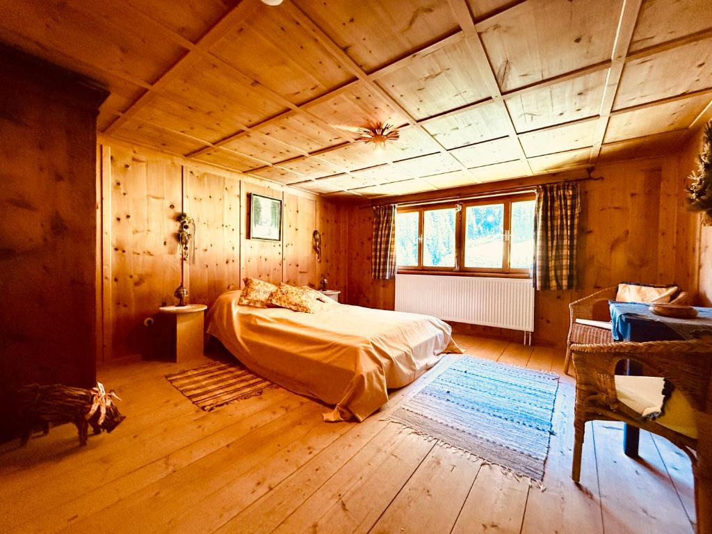 Haus Freistabl - Uriges Bauernhaus für 6 Personen mit Sauna & Bergblick im Ötztal 8