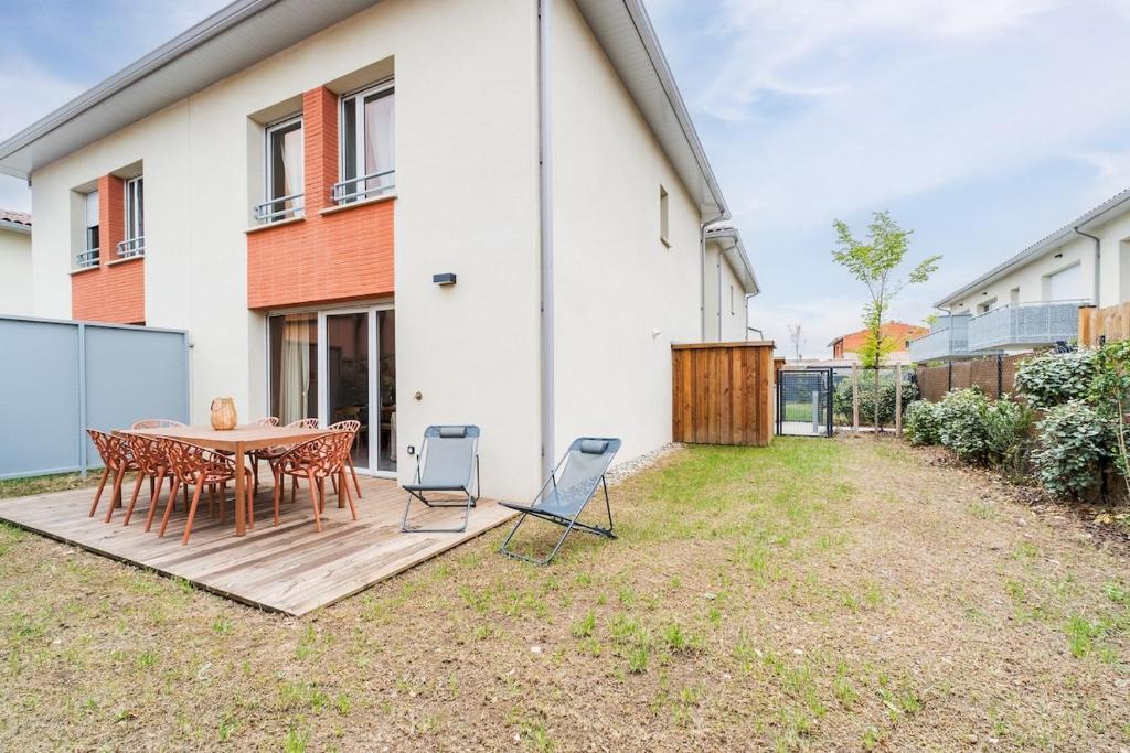 Maison Spacieuse avec Jardin Privé 3 Chambres Parking Gratuit 15 min Toulouse 6