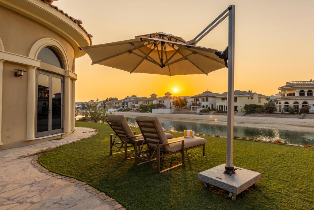 Luxury 5BR plus Maid Private Villa with Direct Beach Access
