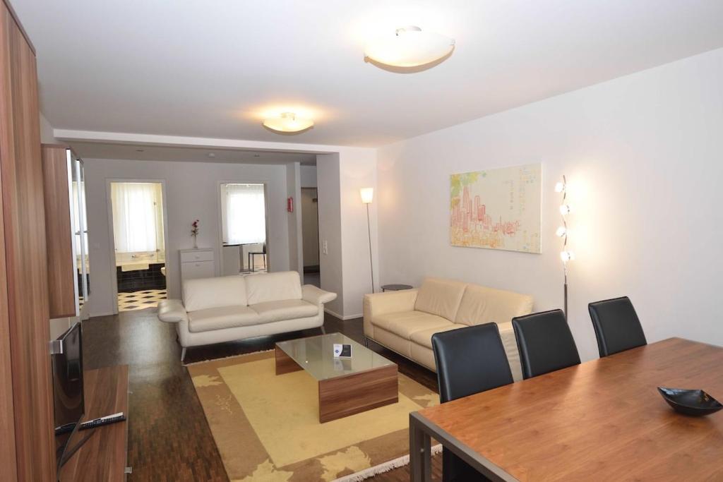 Very central and modern 2BR near lake - Flower 13 8