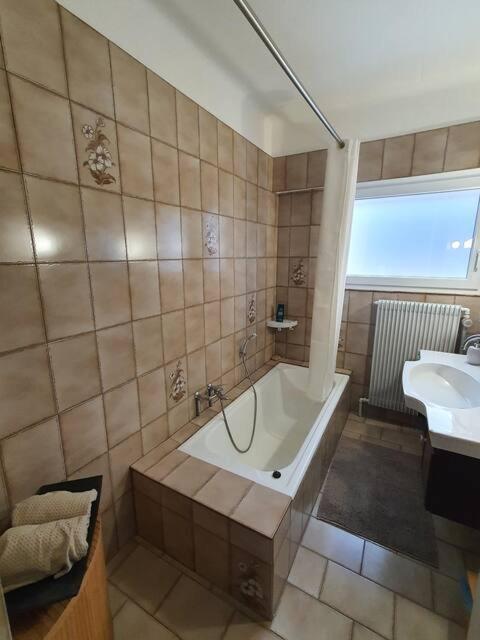 Maison Calme quartier central 8