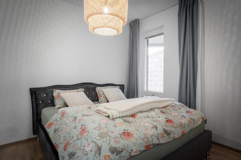 Eco-apartment & balcony near Mall of Tripla, Helsinki 2
