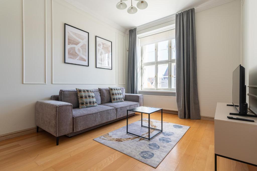 Old Town - Hall Square Apartment 2