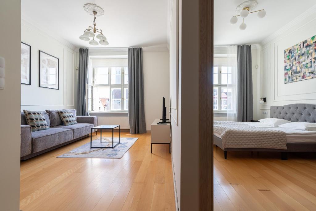 Old Town - Hall Square Apartment 5