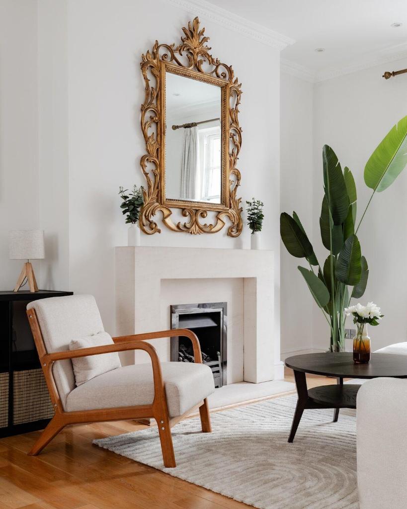 Chic City House | Hyde Park & Oxford St. 7
