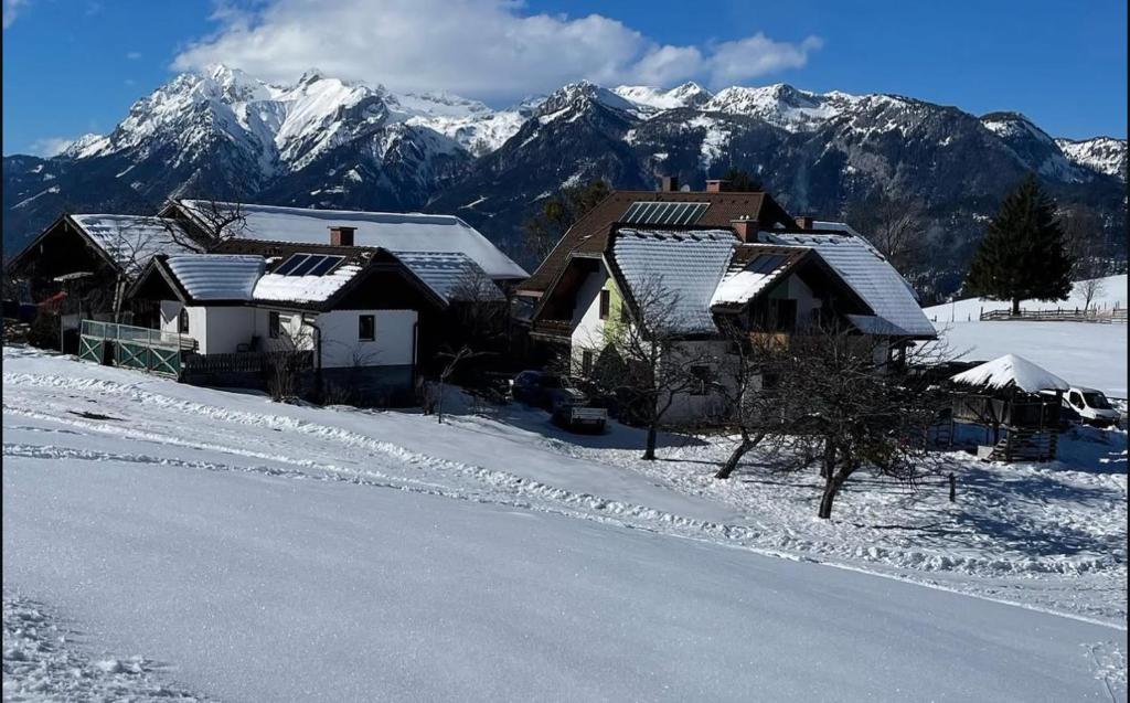 Gruppenhaus Hirzhof Ski In Ski Out Sommercard 2