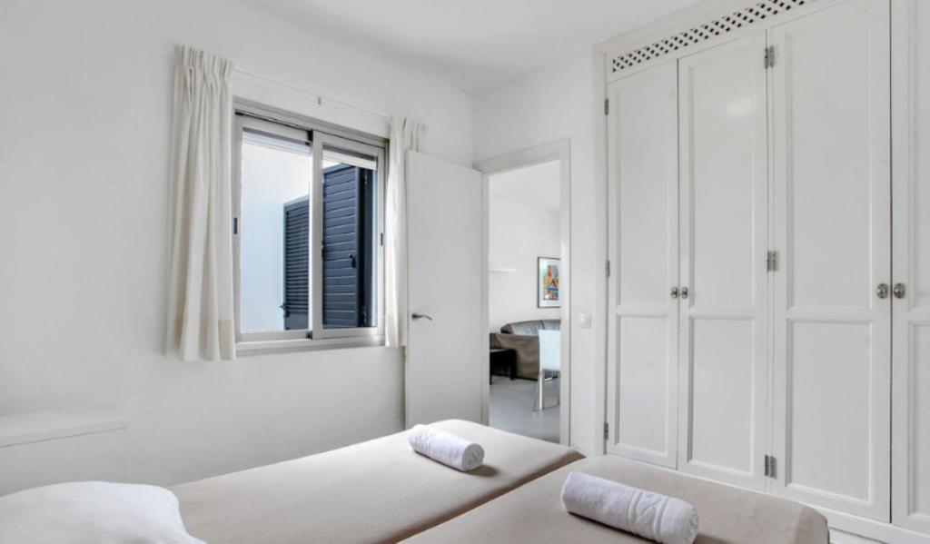 Apartamentos LIVVO Mar Azul - Adults Only 2
