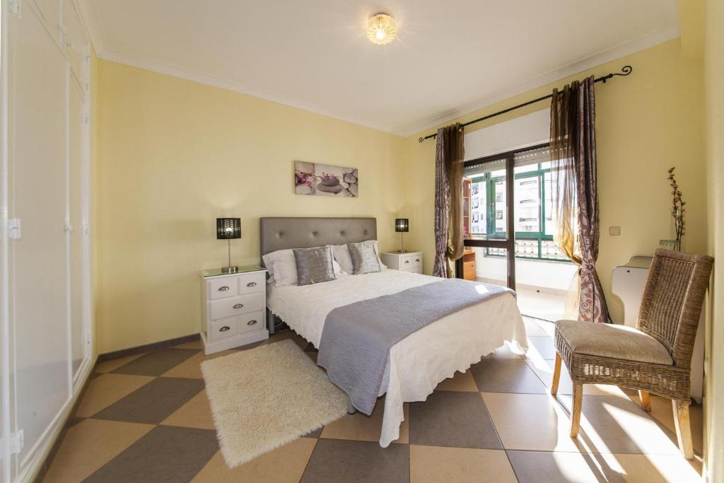 B17 - The Stunning Seaview Apartment 7