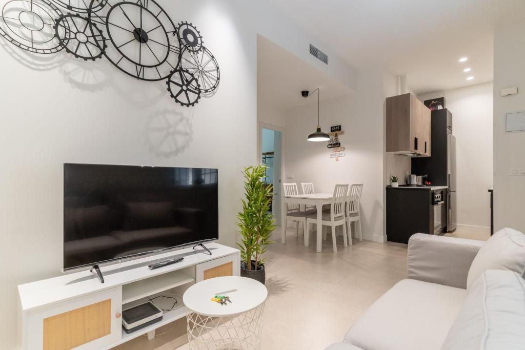 Cozy and Modern-2Bedrooms 1Bathroom-Delicias 5
