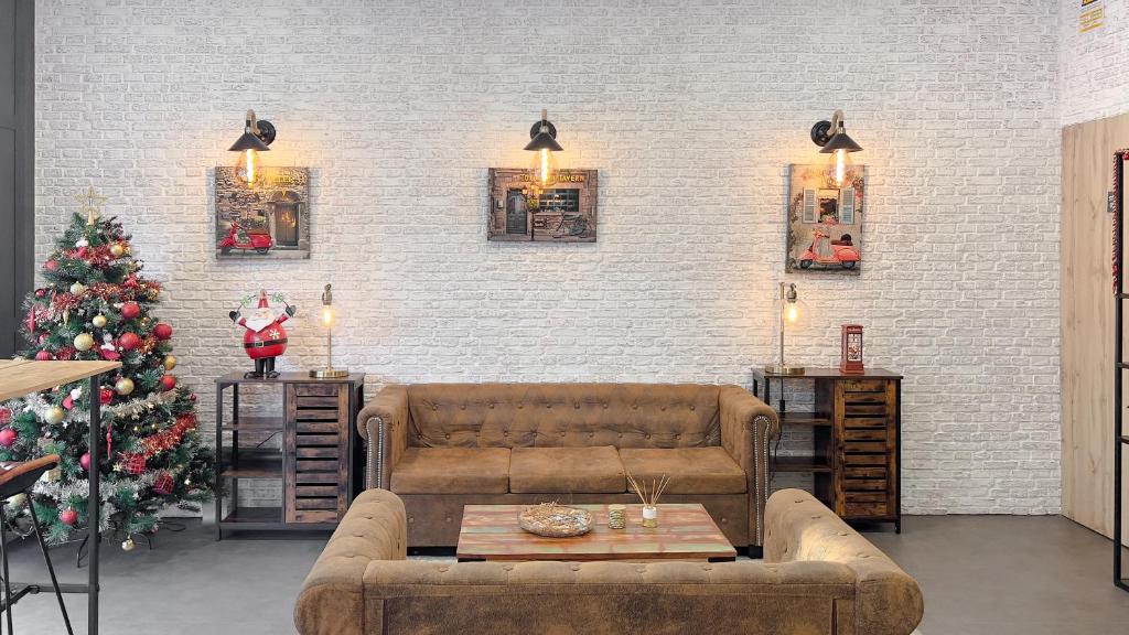 Magnolia Suites & Stays 5