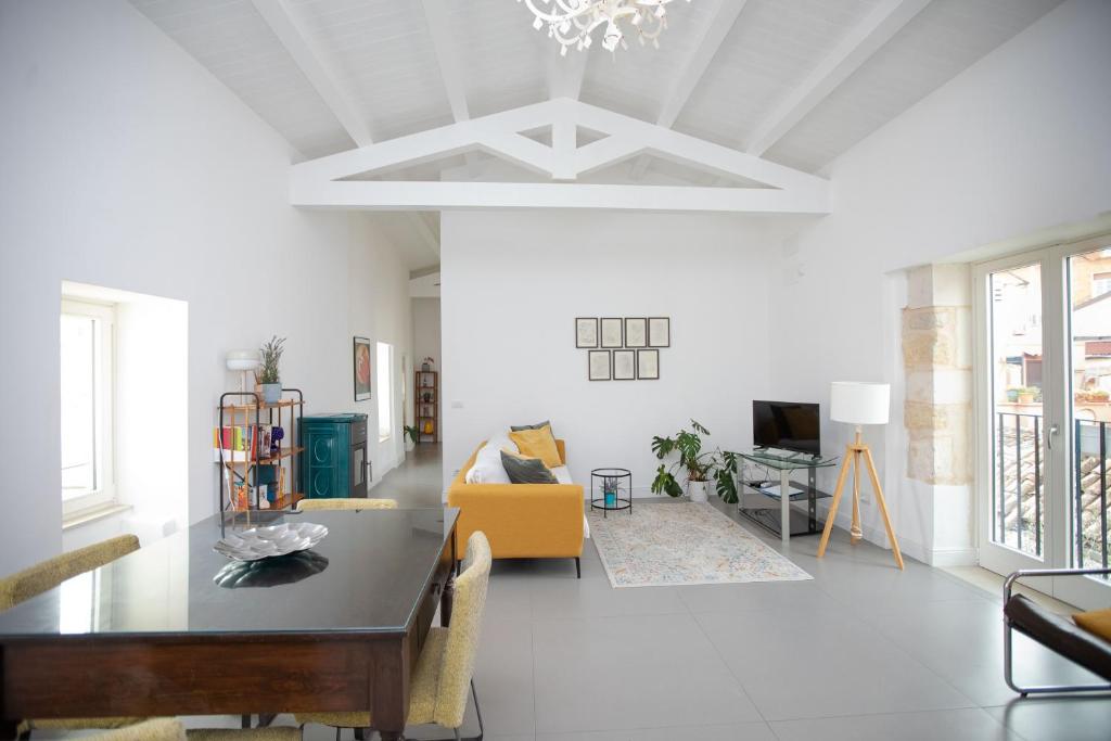 Casa Cadur