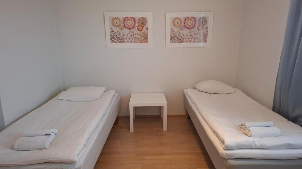Kotimaailma two bedroom with sauna and balcony 4