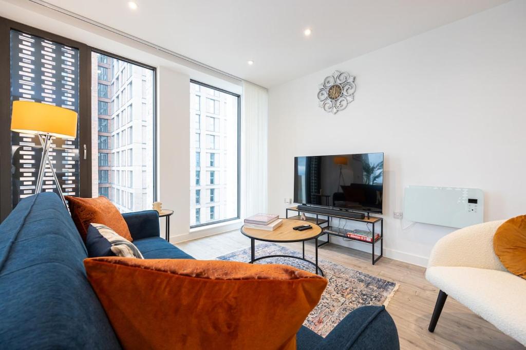Skyline 2BR Apartment Manchester City Centre 5