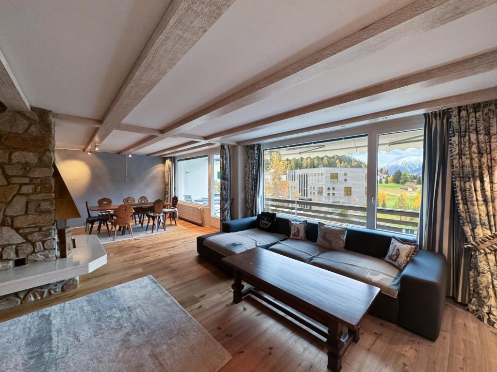 Herrliche 3 Schlafzimmer Wohnung in Davos zentral & exklusiv