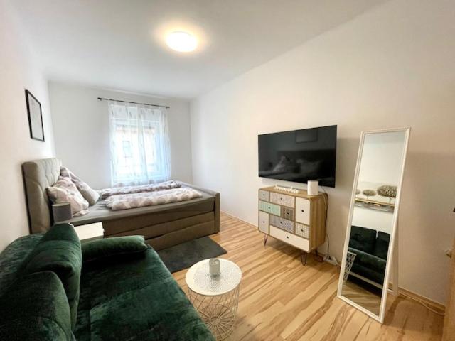 Elegante Wohnung mit Balkon - Nähe Stadthalle 5