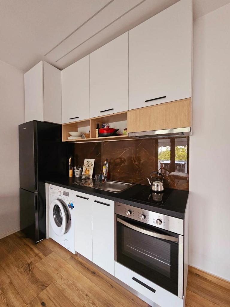 CityCenter Chic apartment 8