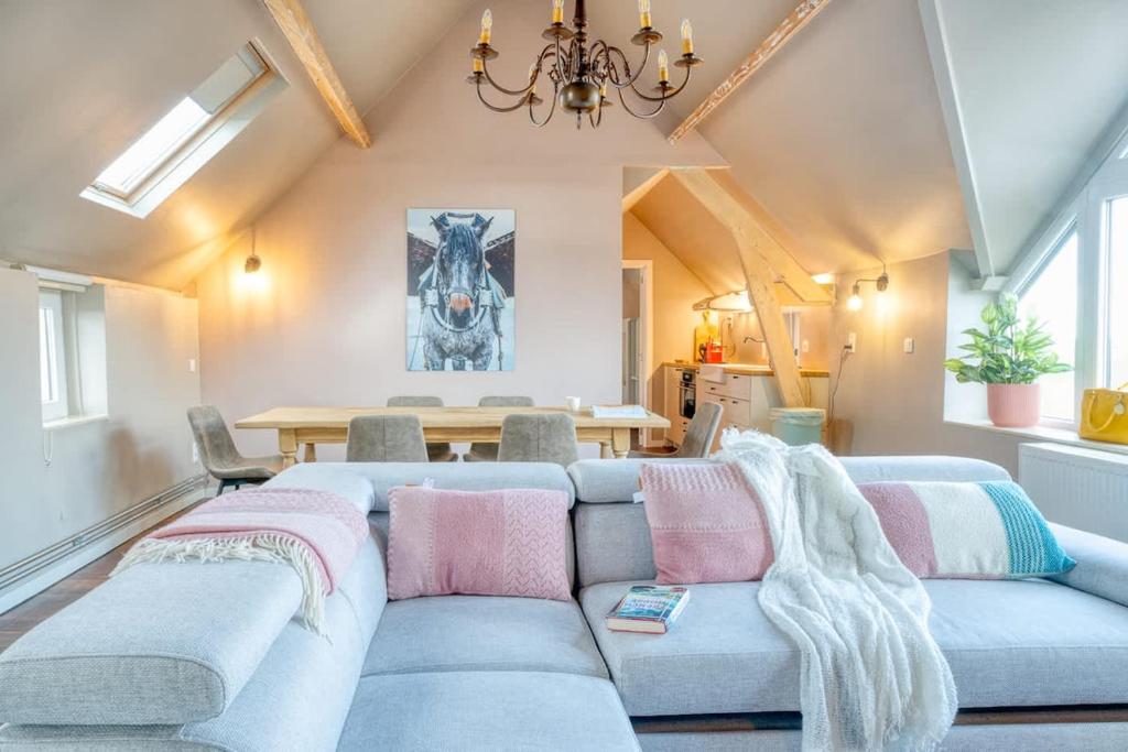 Cozy apartment with stunning view over the fields 8