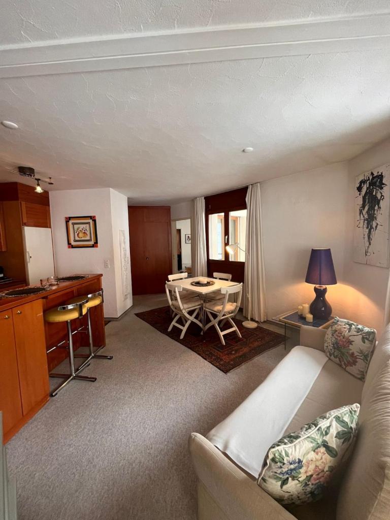 Retreat in the center of Sankt Moritz