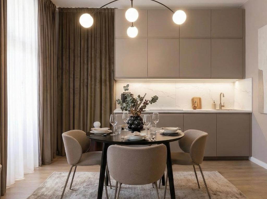 TurnKey I Antonin Dvorak Apartments 6