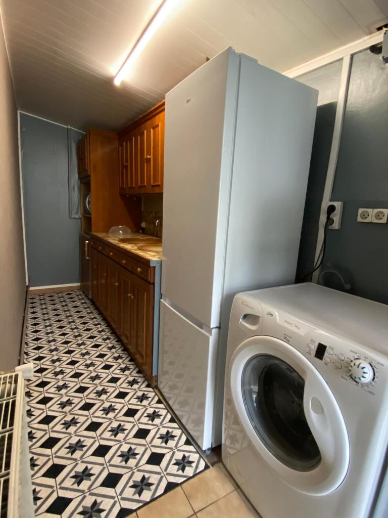 la maison des copains, garage et wifi 8