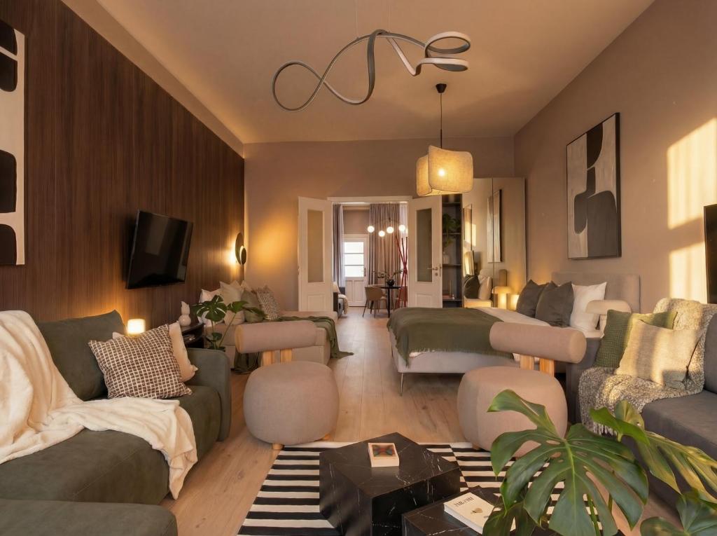 TurnKey I Antonin Dvorak Apartments 2